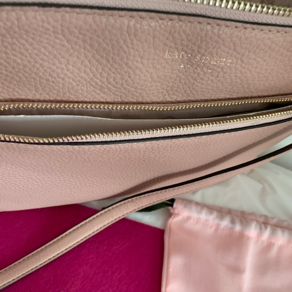 Kate Spade Crossbody - Picture 7 of 9
